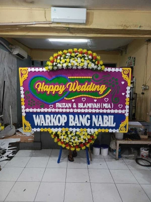Papan Bunga di Ngasinan Kragan